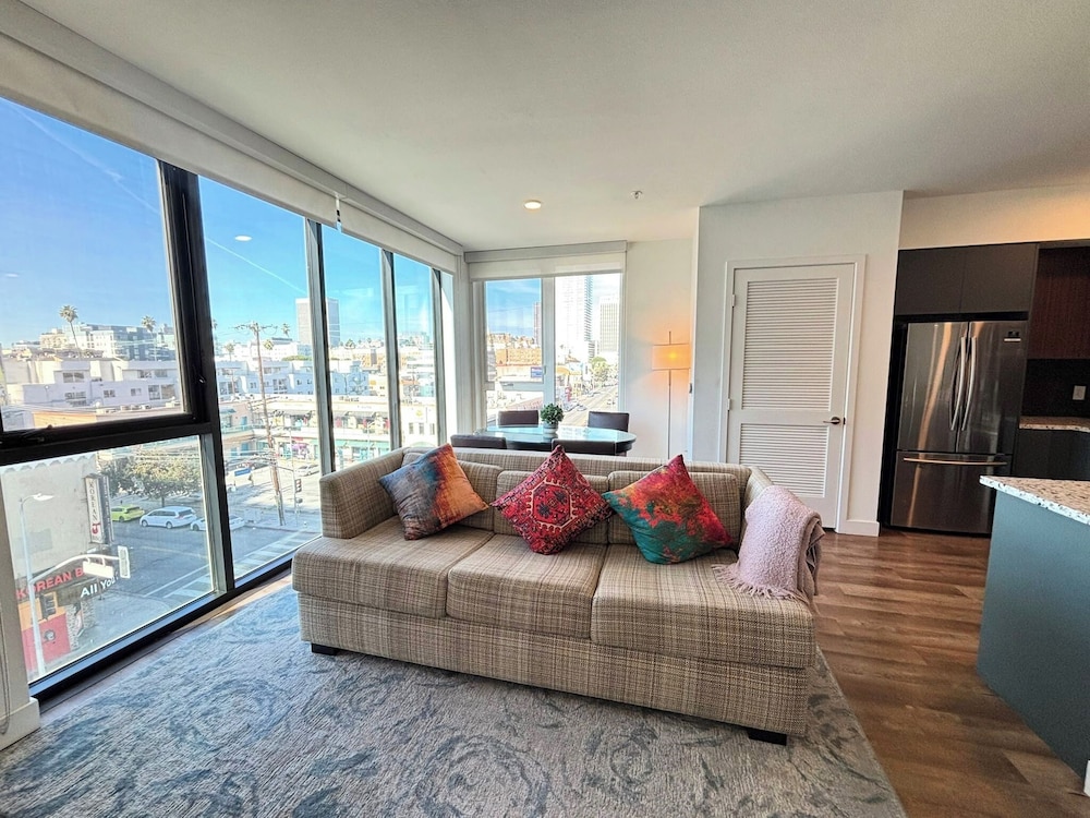 StaysPro GORGEOUS Hollywood Living Los Angeles - photo 43