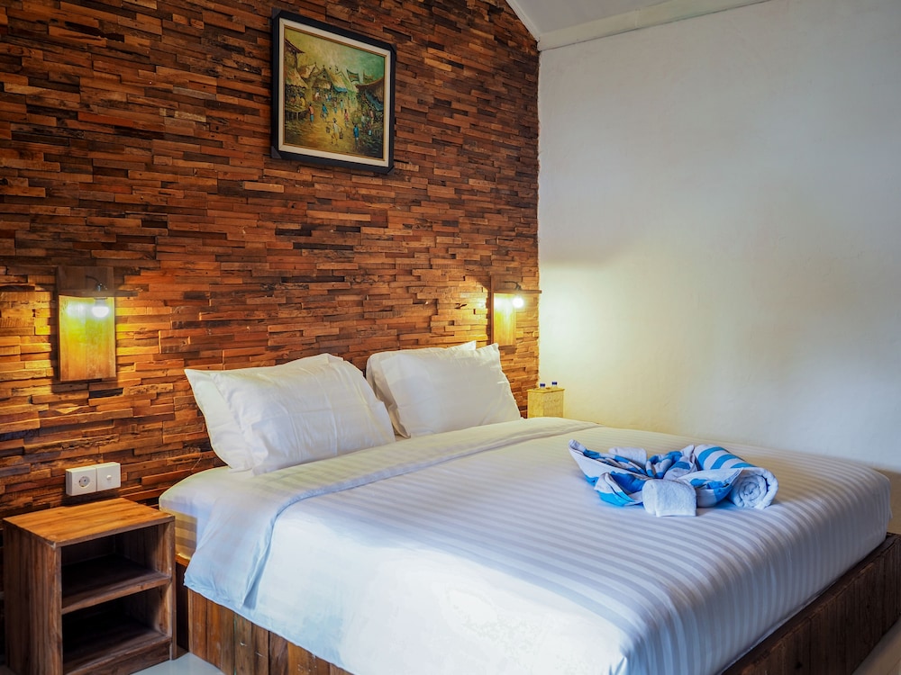 Beruga Mandalika — Kuta — photo 3