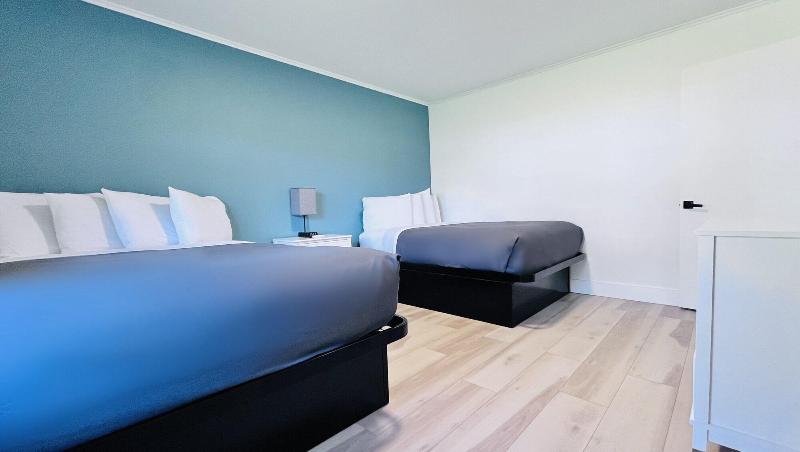 Motel Luzerne - photo 145