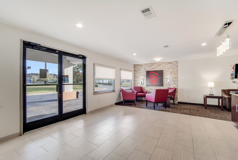 Red Roof Inn St George SC - photo 4
