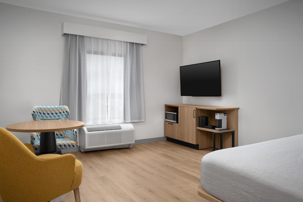 Hampton Inn & Suites Tupelo Barnes Crossing - photo 11