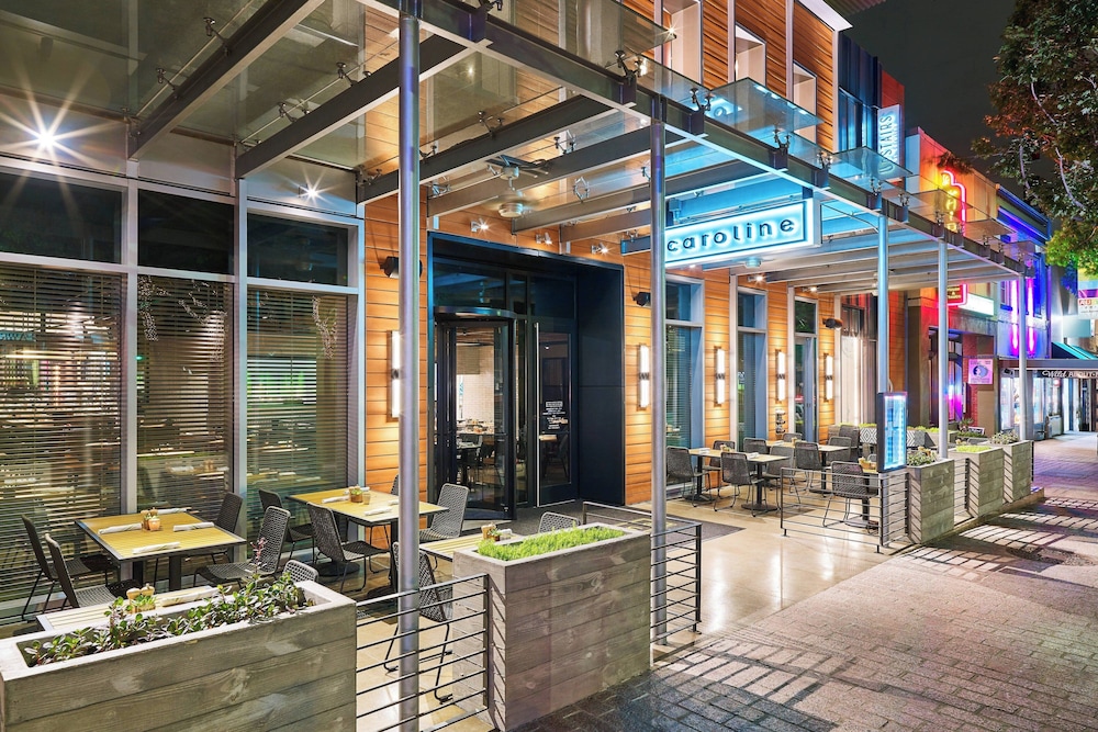Aloft Austin Downtown - photo 41