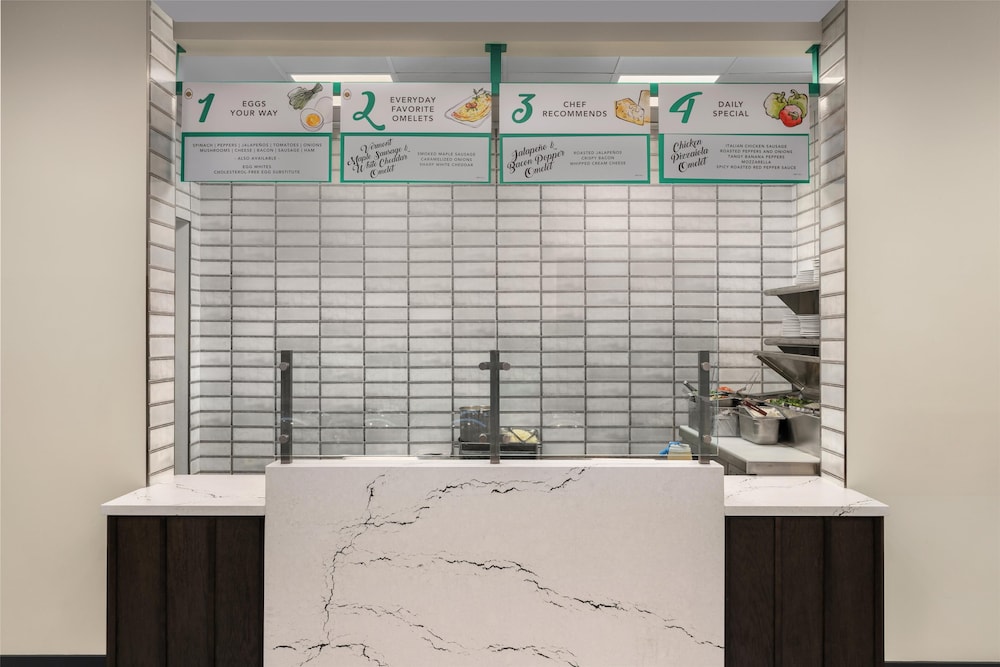 Embassy Suites Boston Logan Airport - photo 31