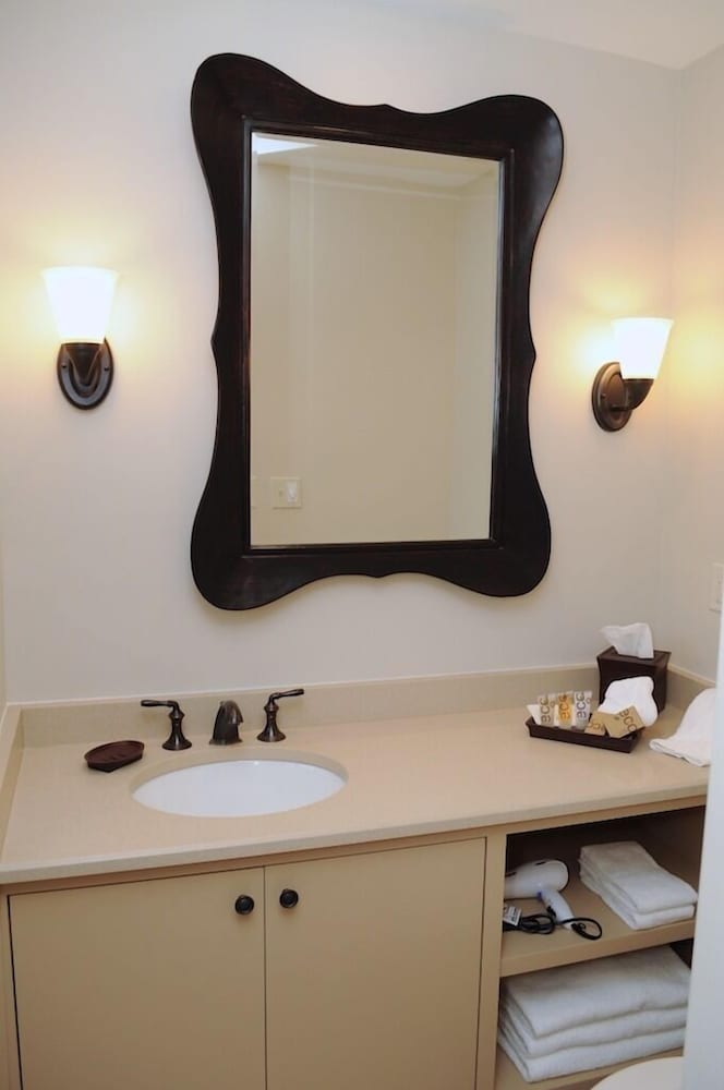The Beaumont Inn - photo 22