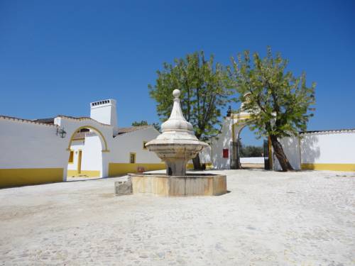 Monte da Amoreira - carbon neutral hotel in Elvas