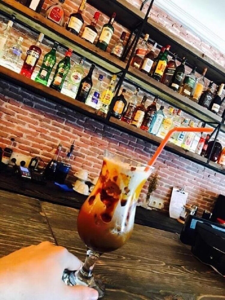 Hotel Bar