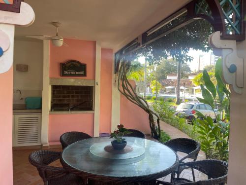 Refúgio Perfeito em Riviera in Bertioga, Brasil