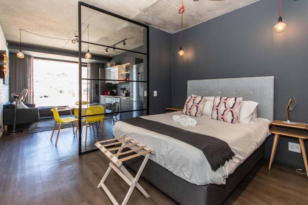 622 Gorgeous Studio in Wex 1 Woodstock