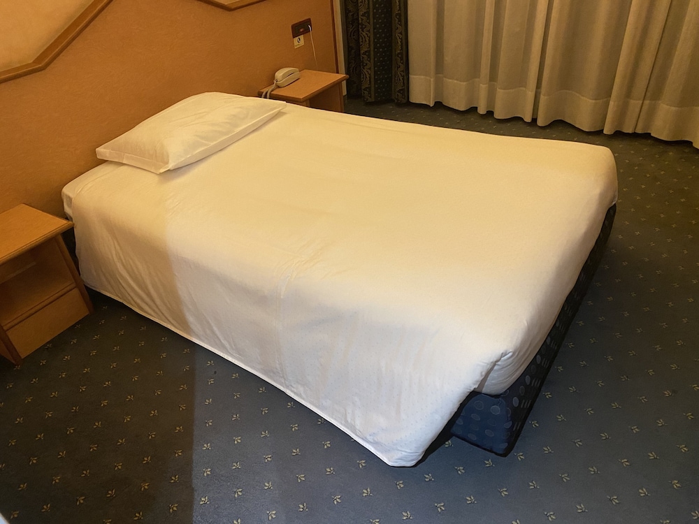 Fureaihiroba Glamping - carbon neutral hotel in Tokyo