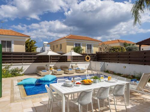 Villa Eftihia