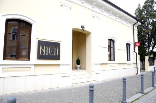 Nicii in Alba Iulia, Romania