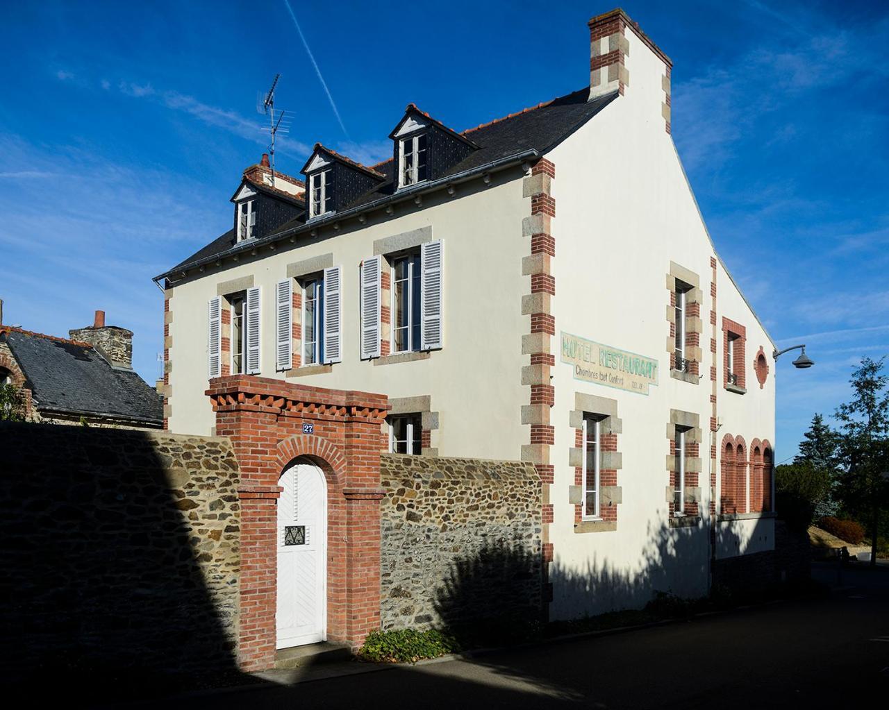 Gai Sejour in Etables-Sur-Mer, France