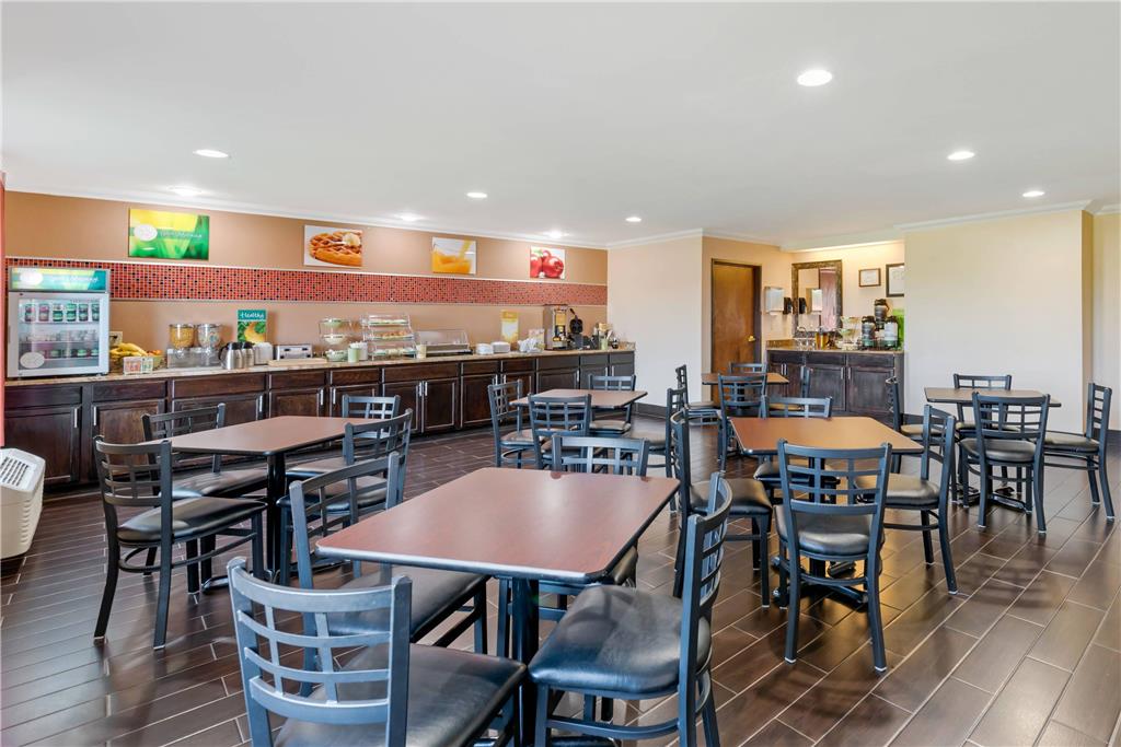 Quality Inn & Suites Brandenburg Fort Knox - photo 36