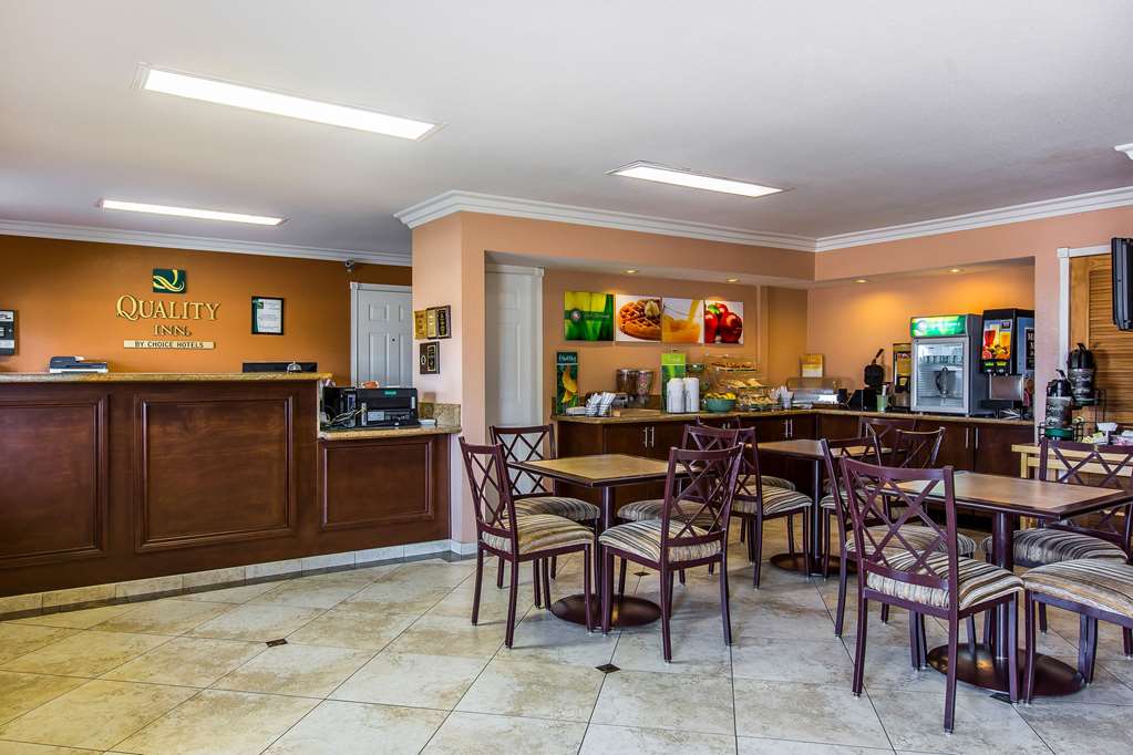 Quality Inn Lake Elsinore I 15 - photo 7