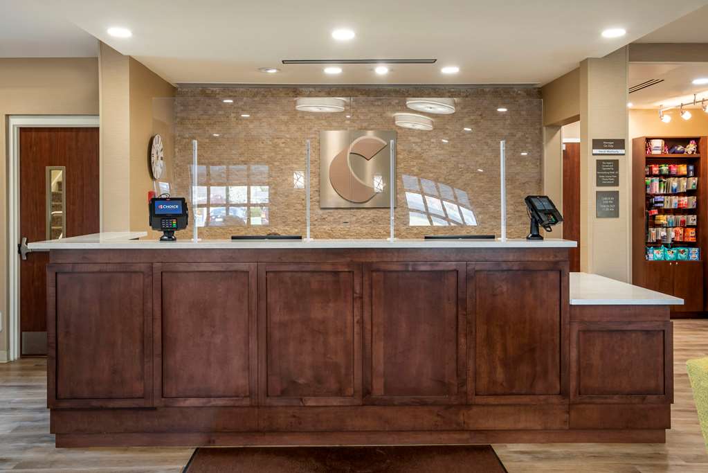 Comfort Inn & Suites Harrisonburg - photo 7