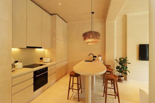 Vake Oasis Modern and Comfortable Apt by Wehost