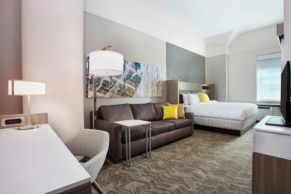 SpringHill Suites by Marriott Milwaukee Downtown - photo 25
