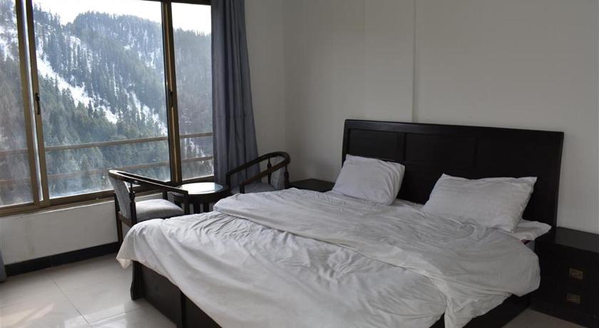 Royal Inn - carbon neutral hotel in Murree