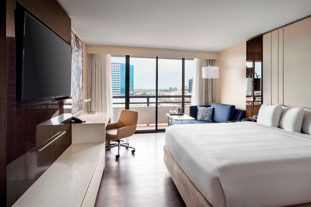 Irvine Marriott - photo 17
