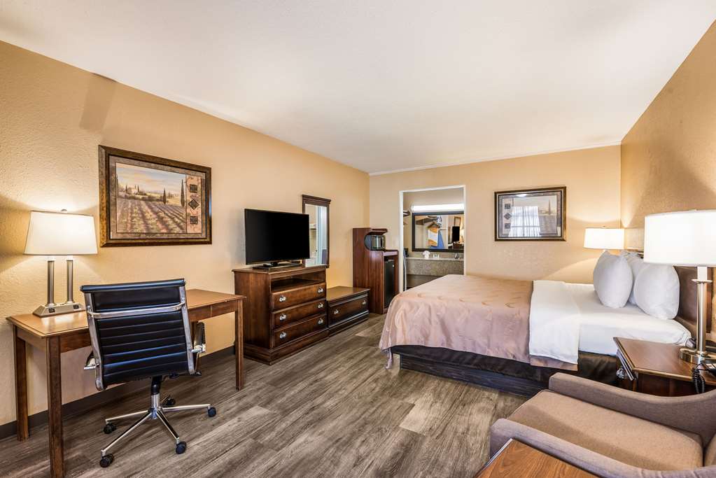Quality Inn Arkadelphia University Area - photo 25