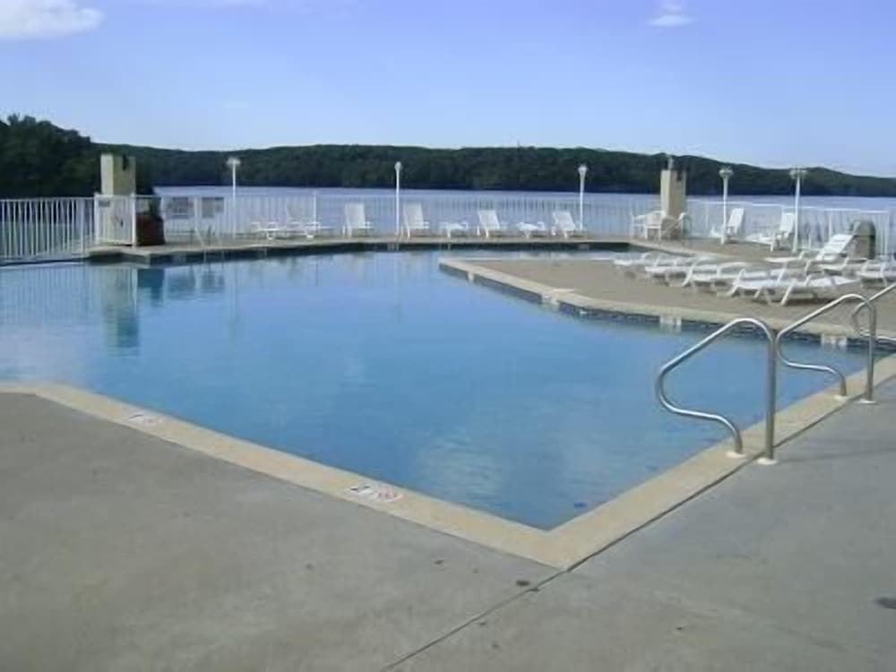 Towers 9106 4 Bedroom Condo by Your Lake vacation - photo 17