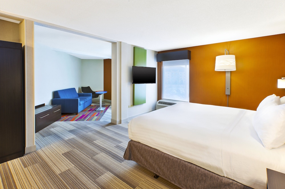 Holiday Inn Express Hotel & Suites Chicago Midway Airport by IHG - photo 14