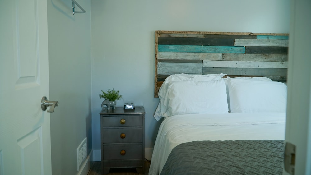 Alexanders Landing - photo 26