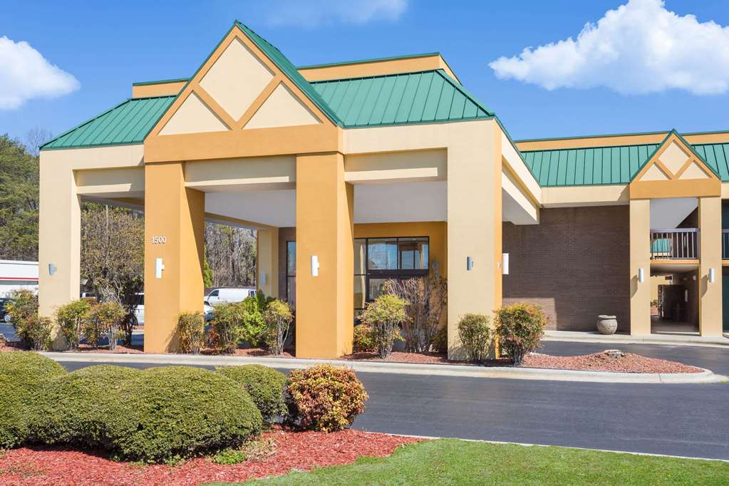 Days Inn by Wyndham Mocksville - featured photo