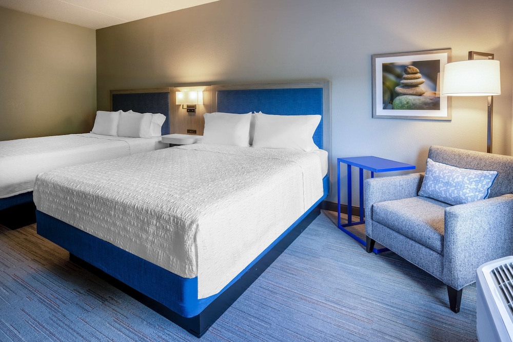Hampton Inn Harriman Woodbury - photo 11