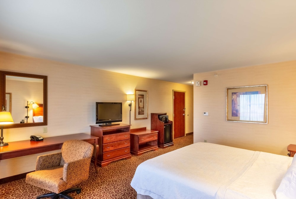 Hampton Inn Rawlins - photo 53