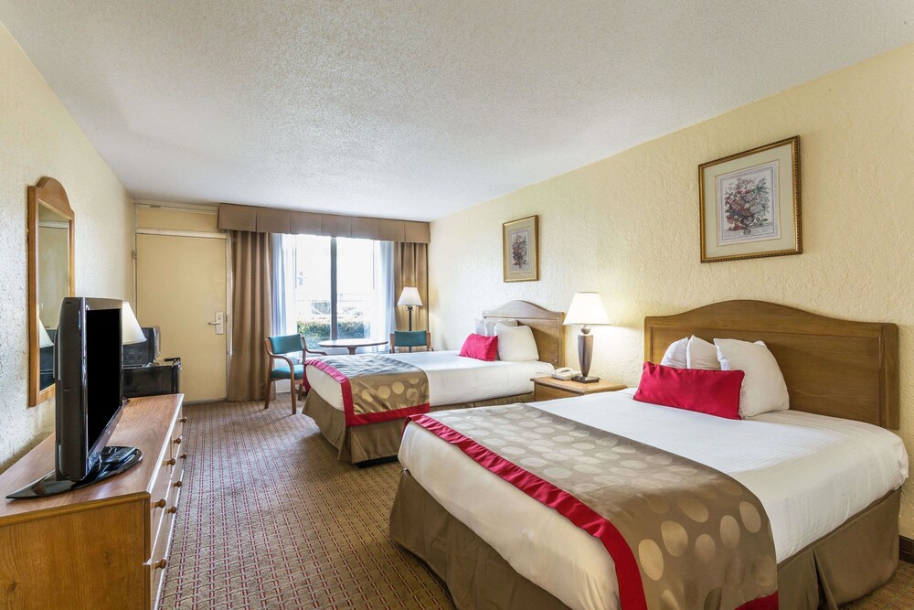 Ramada by Wyndham Houma - photo 5