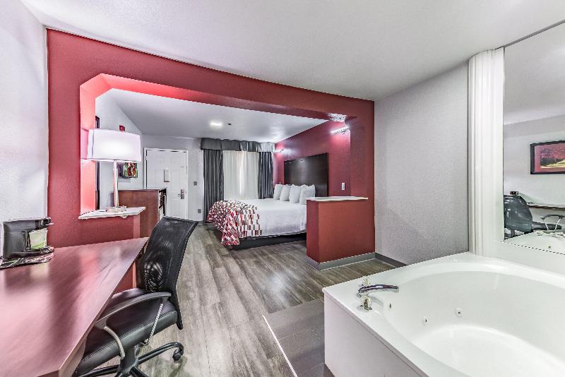 Red Roof Inn Dallas Mesquite Fair Park NE - photo 19