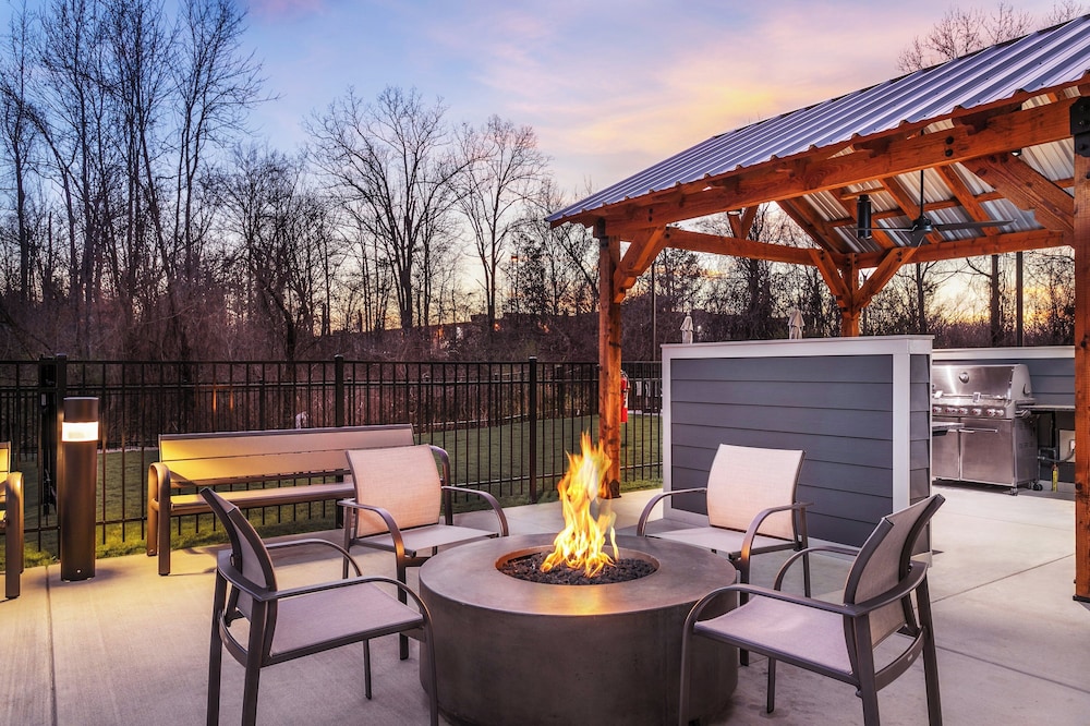 Holiday Inn Express Chattanooga Hamilton Place by IHG - photo 29