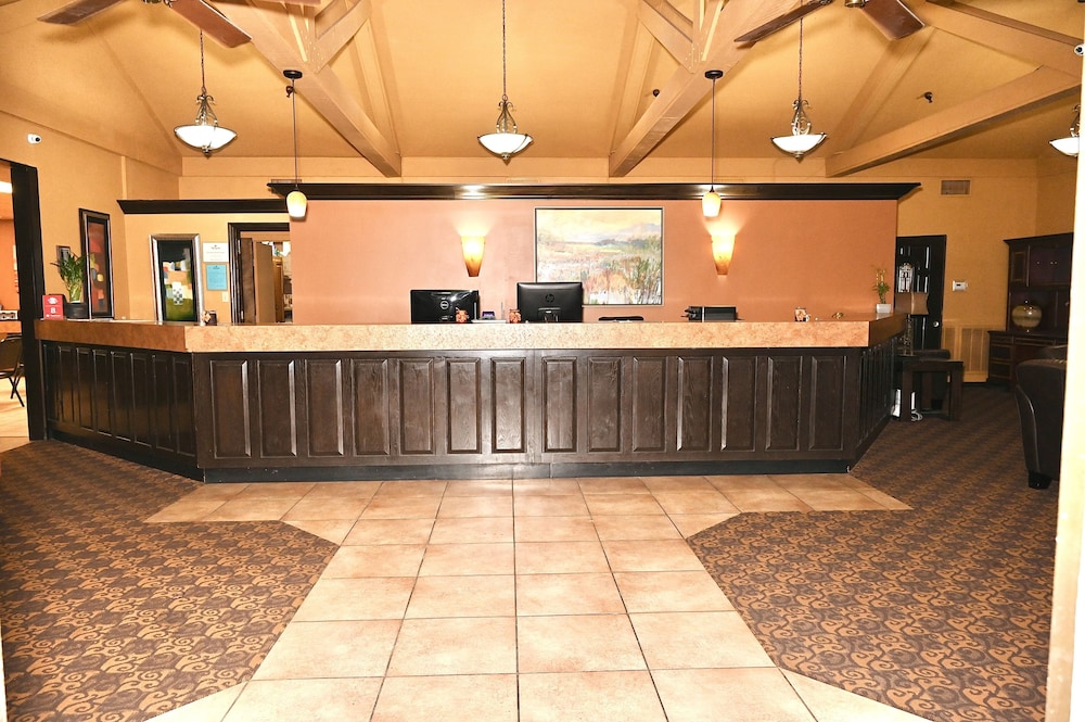 Fortune Inn And Suites Newport - photo 7