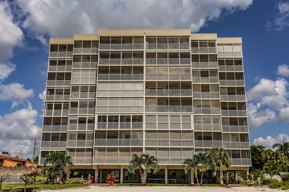 Gateway 194 in Fort Myers Beach, United States