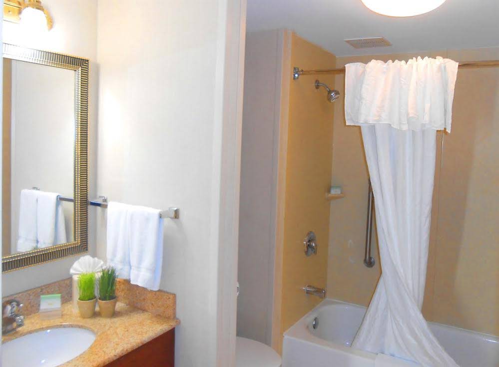 Homewood Suites by Hilton Hartford Downtown - photo 9