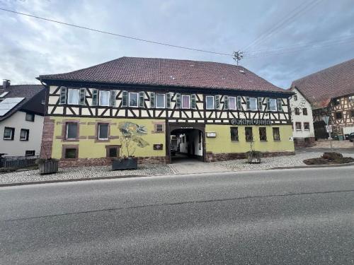 Fremdenzimmer Gasthof Hirsch in Wildberg, Germany