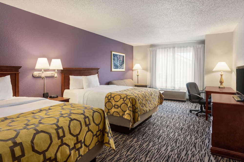 Baymont by Wyndham Springfield I 44 - photo 10