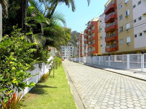 Apto 3 quartos Condominio Costa Atlantica pé na areia em Ubatuba SP — 4-Star Luxury Hotel in Ubatuba, Brasil