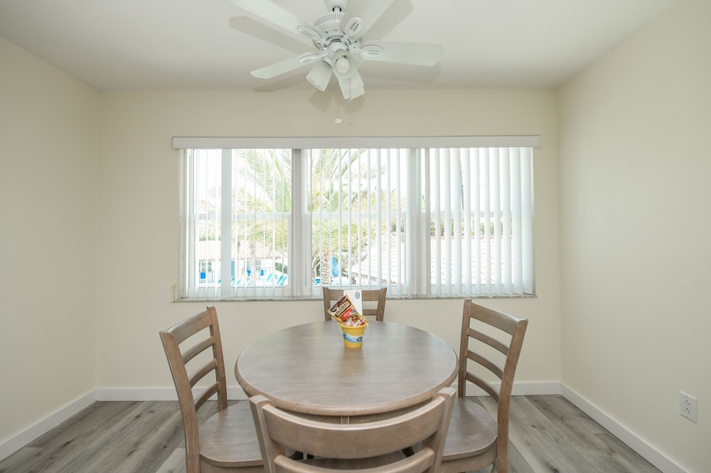 Siesta Key Beach Resort and Suites - photo 59