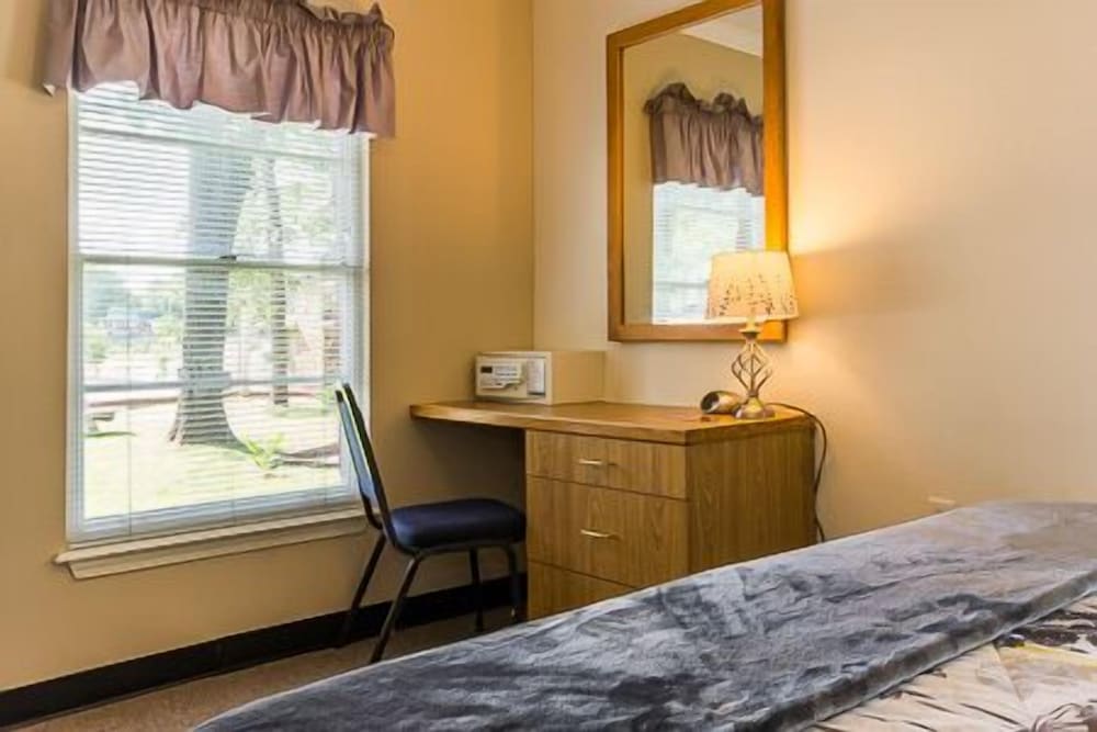Lake Texoma Lodge and Resort - photo 11