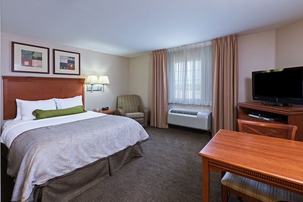 Candlewood Suites Owasso by IHG - photo 7