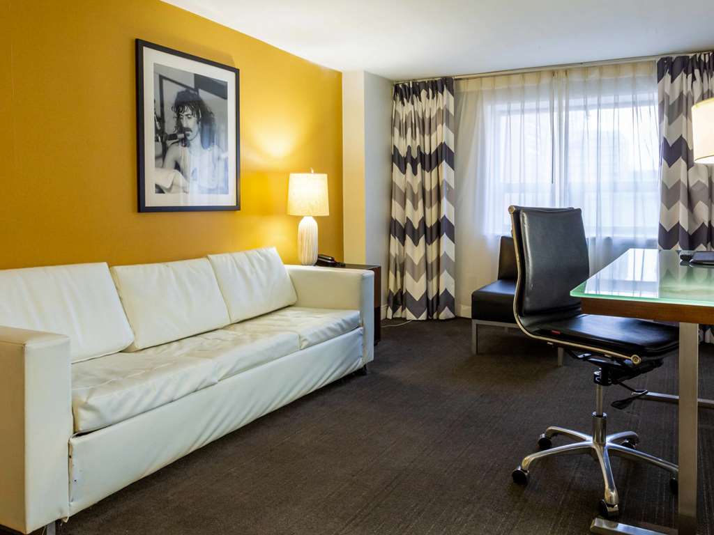 Comfort Inn & Suites Baltimore Inner Harbor - photo 25