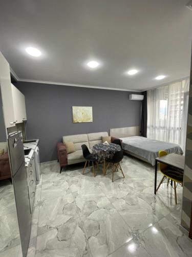 Batumi Apartment Peony