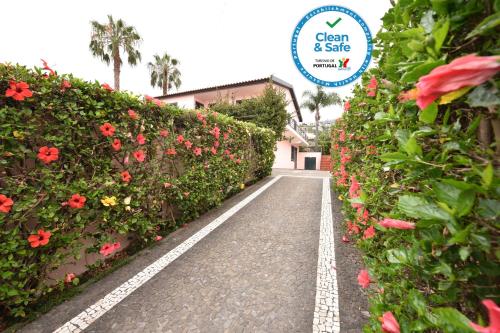 Villa Santana — 4-Star Luxury Hotel in Funchal, Portugal