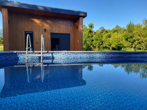 House Momentum — 5-Star Luxury Hotel in Lovinac, Croatia