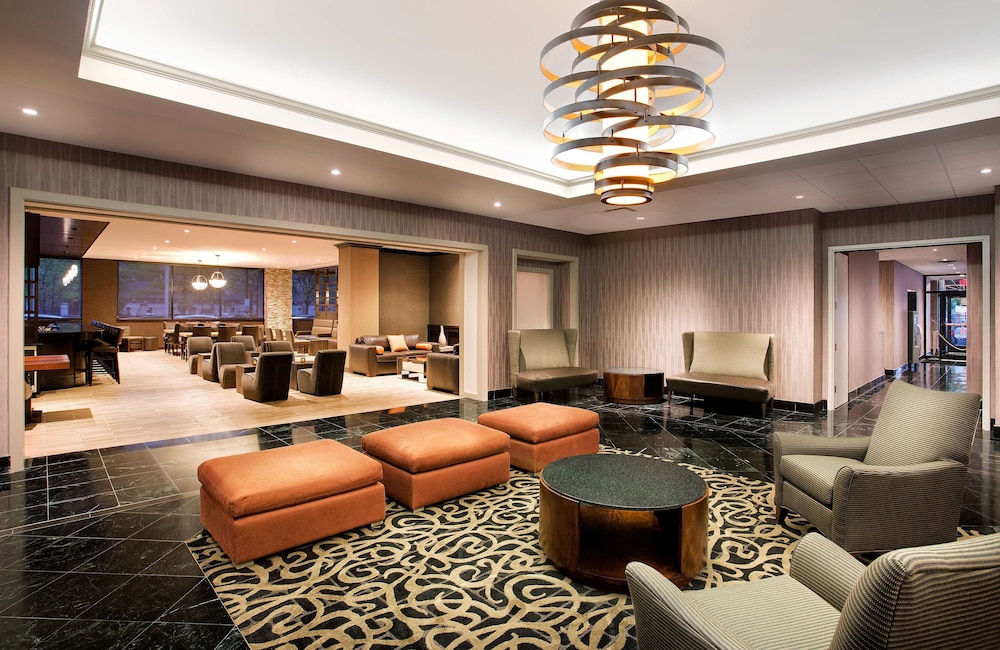 DoubleTree by Hilton Hotel & Suites Jersey City in Jersey City, United States