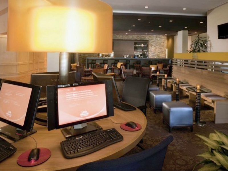 Sheraton Crescent Hotel - photo 13