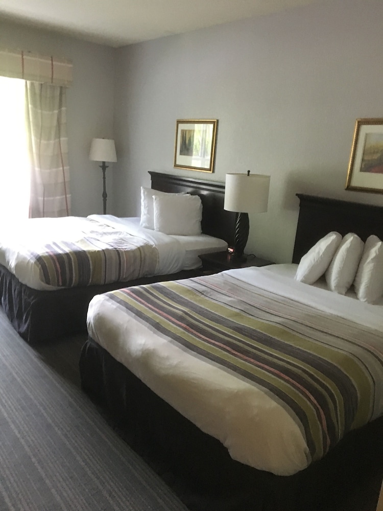 Country Inn & Suites by Radisson Sumter SC - photo 6