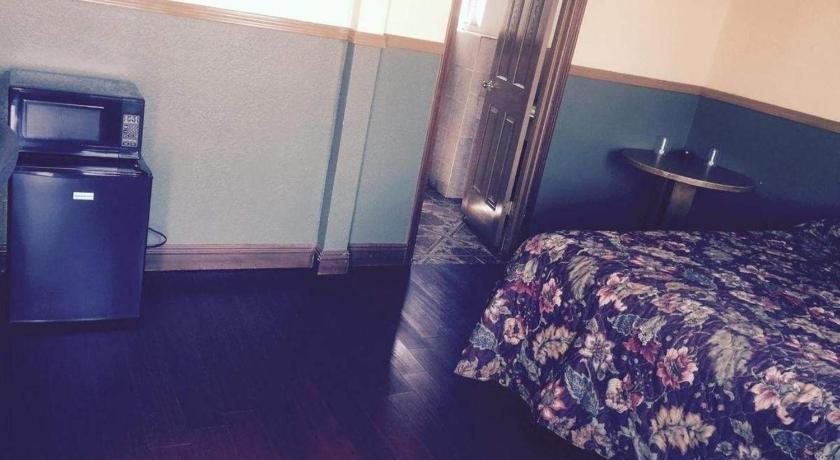 Monterey Motel - photo 15